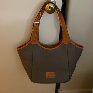 Dooney and Bourke purse(elephant color)